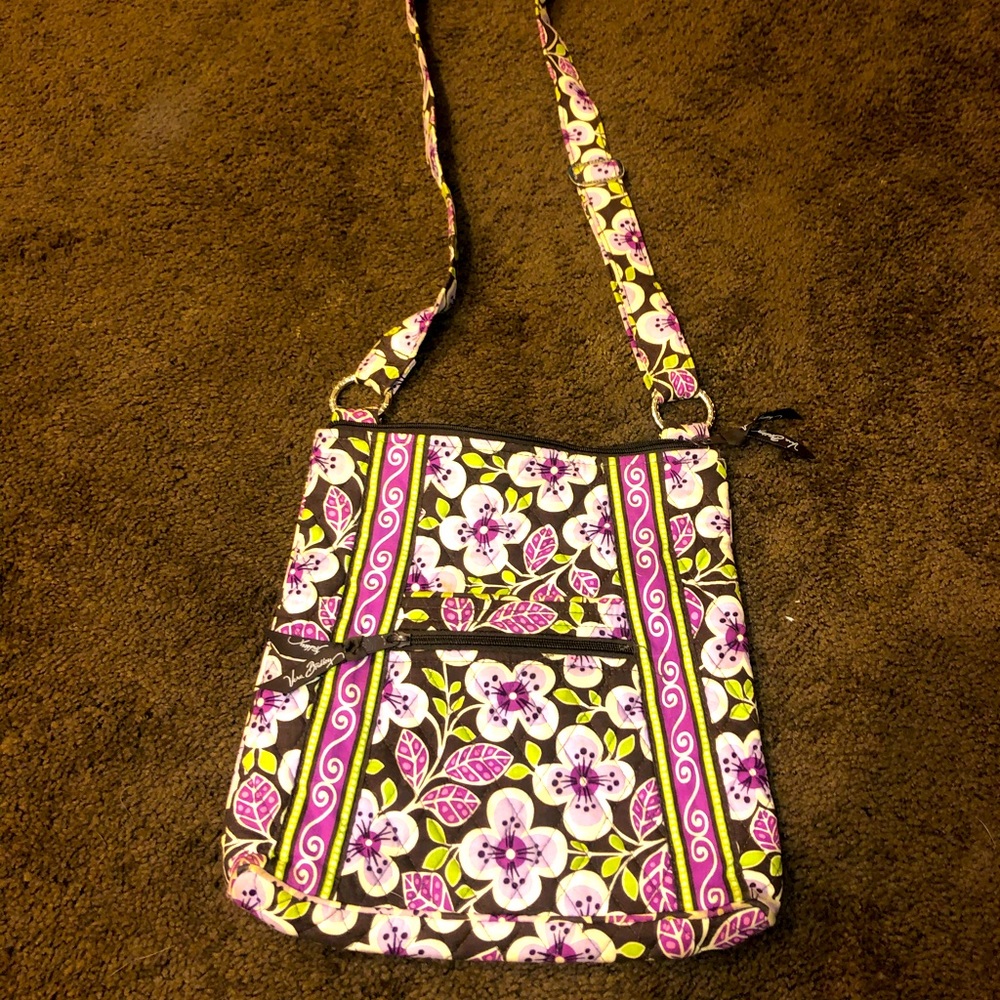 Vera, Bradley Crossbody Plum petals